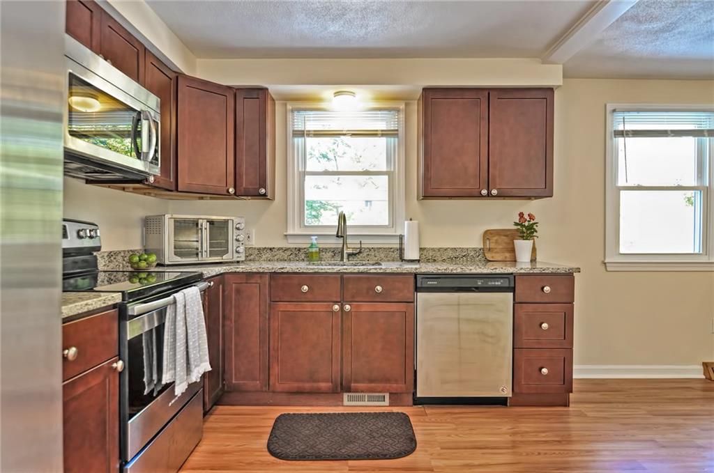 420 Road, North Kingstown, RI 02852 MLS 1222593 Lila Delman