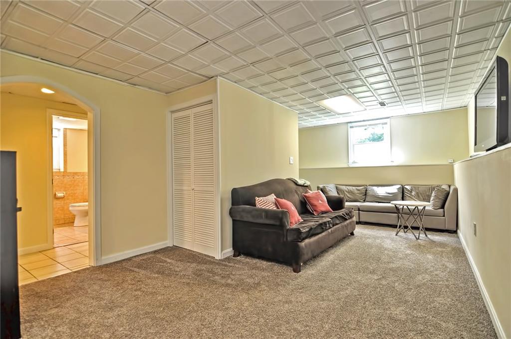 420 Road, North Kingstown, RI 02852 MLS 1222593 Lila Delman