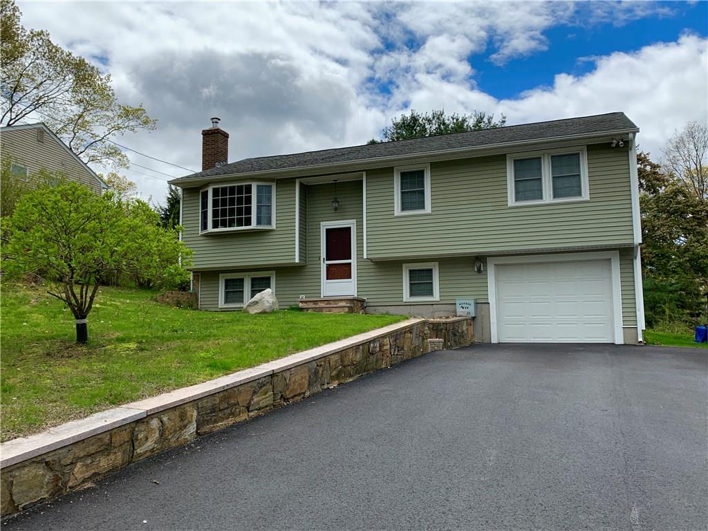 53 Mohawk Trail, West Greenwich