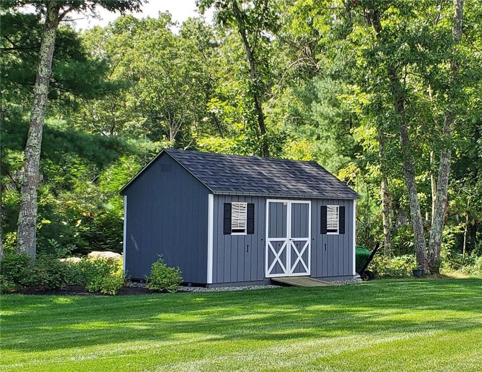 122 Regina Drive, West Greenwich, RI 02817 MLS 1223986 Lila Delman