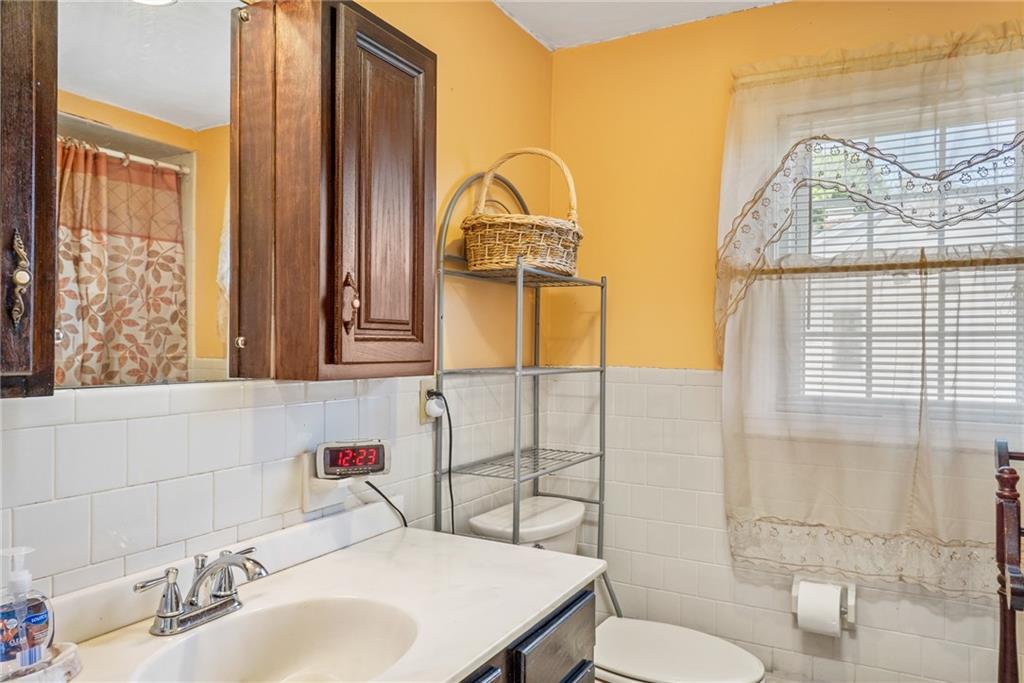 342 Mount Pleasant Avenue, Providence