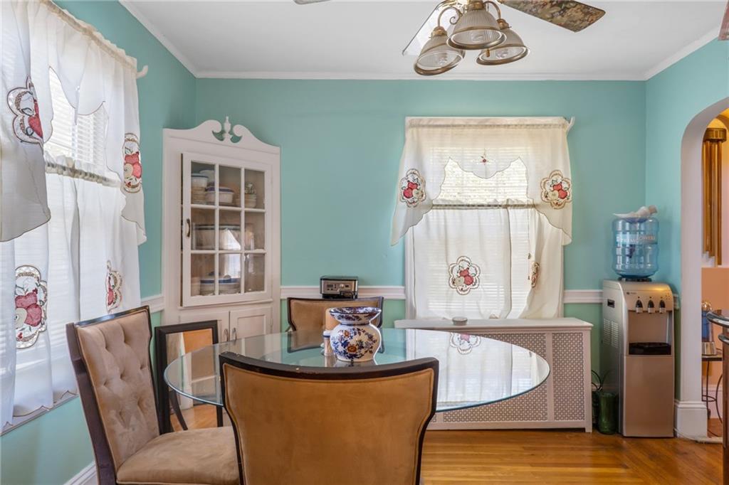 342 Mount Pleasant Avenue, Providence