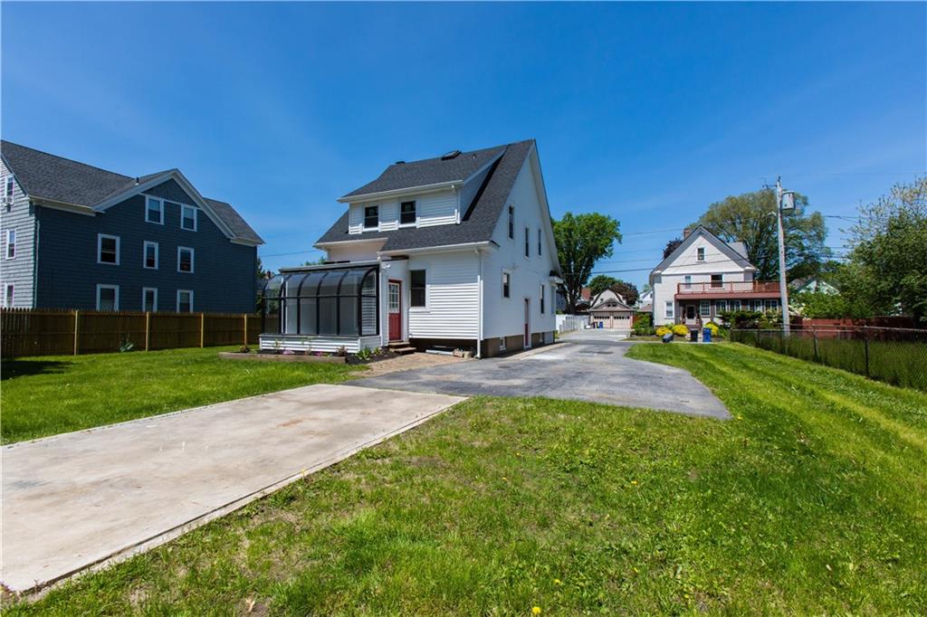 40 Oakland Avenue, Cranston, RI 02910 MLS 1224531 Lila Delman