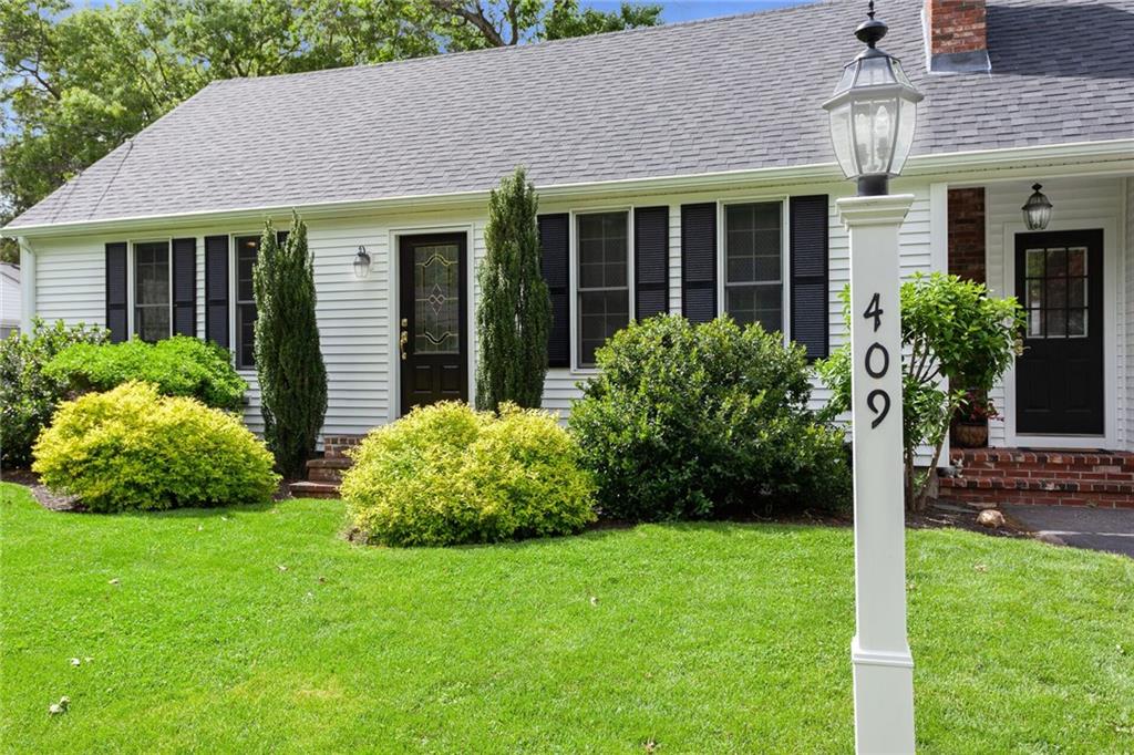 409 Squantum Drive, Warwick, RI 02888 MLS 1224675 Lila Delman