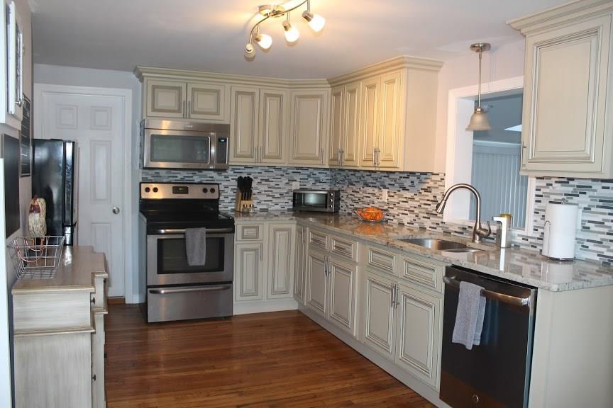 21 King Road, Tiverton, RI 02878 MLS 1225097 Lila Delman