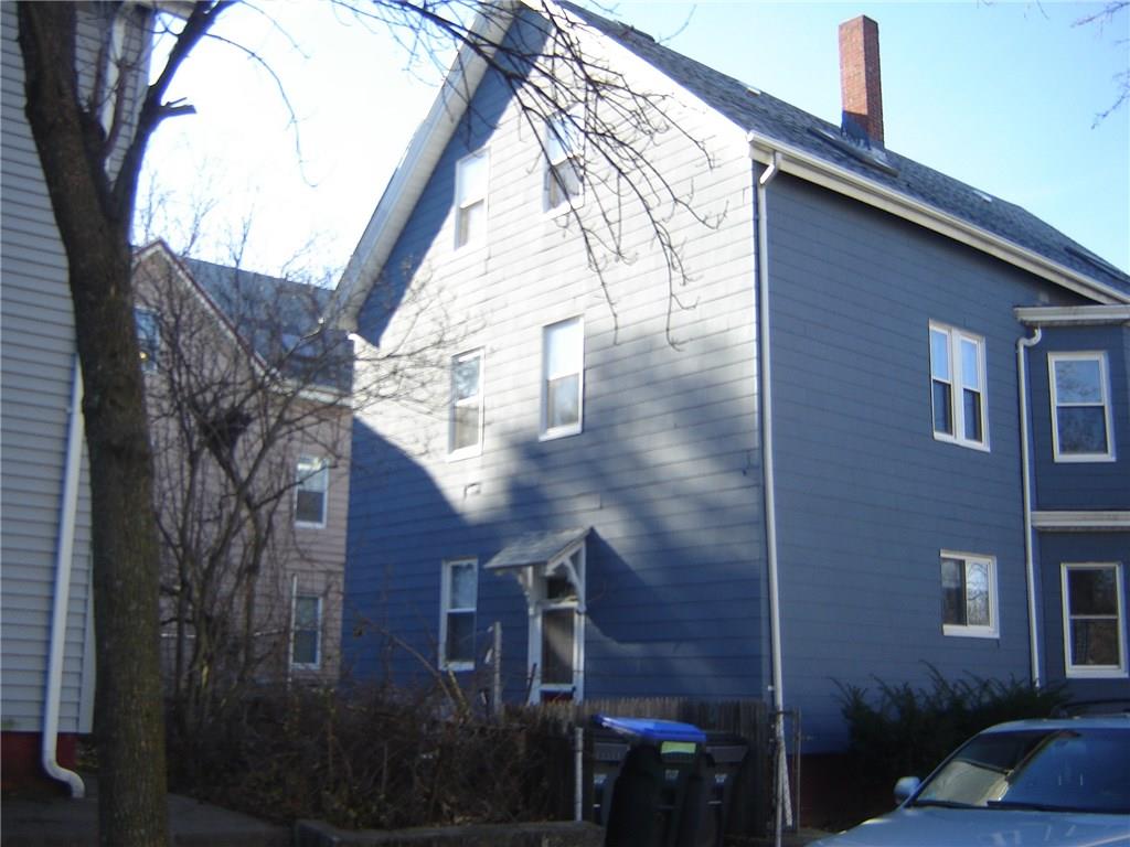 303 Highland Avenue, Providence