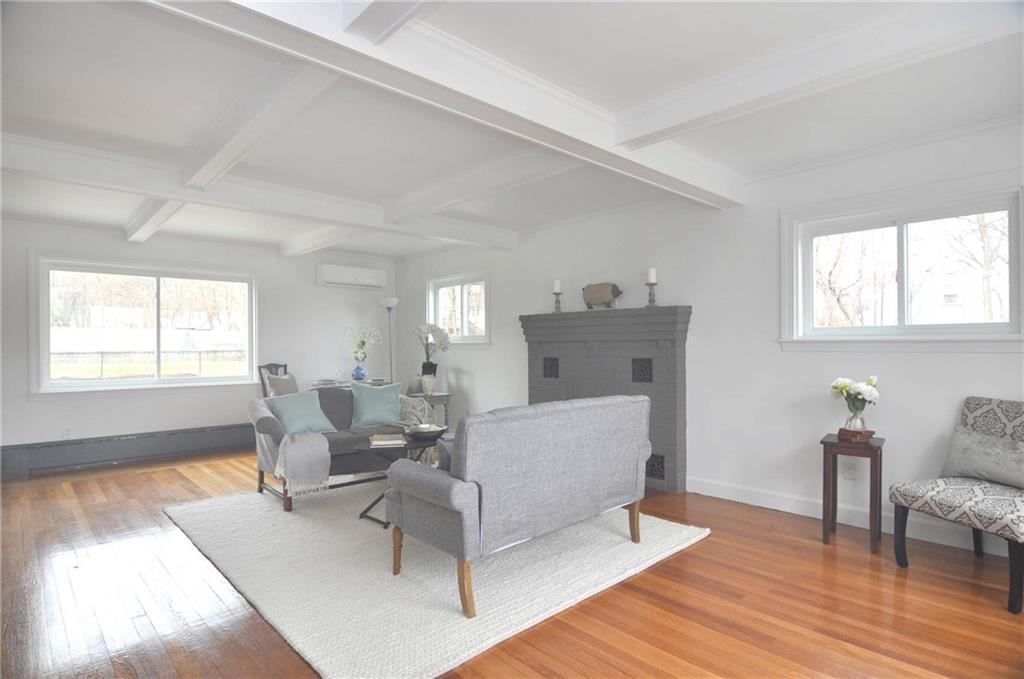 612 Wilbur Avenue, Cranston, RI 02921 MLS 1226751 Lila Delman