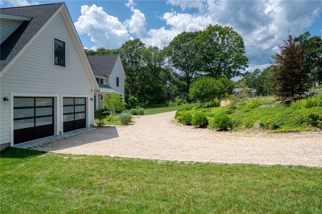 144 Stone Soup Farm Way, South Kingstown, RI 02879 | MLS #1228136 ...