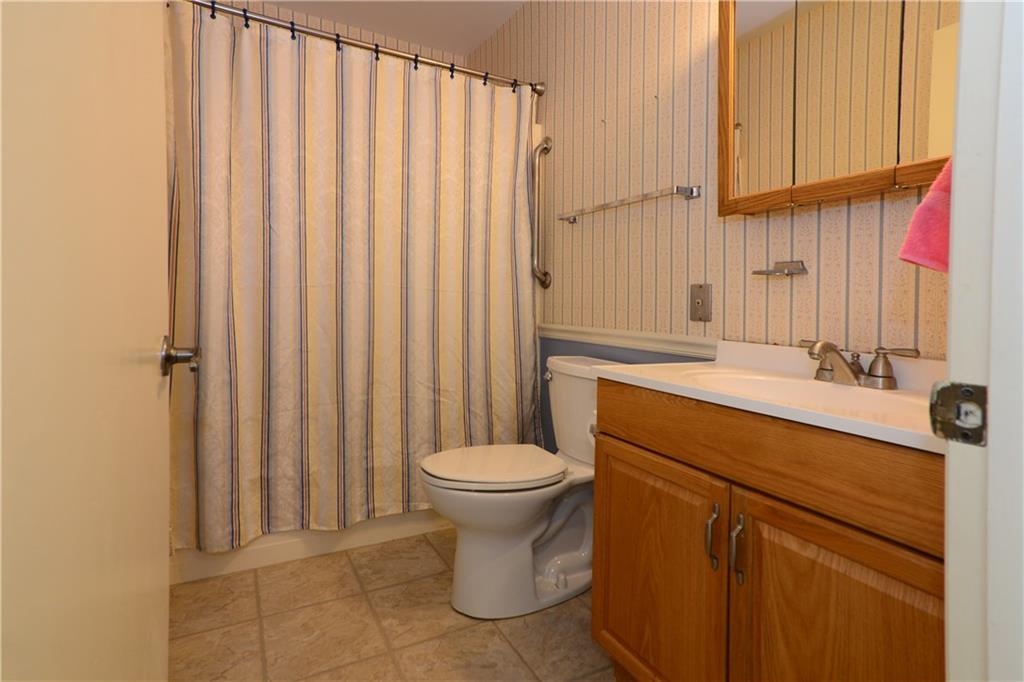 10 East Beach Road, Unit#7, Charlestown