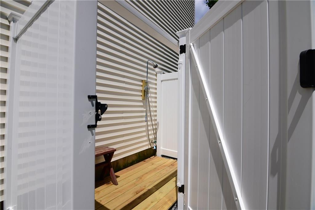 10 East Beach Road, Unit#7, Charlestown