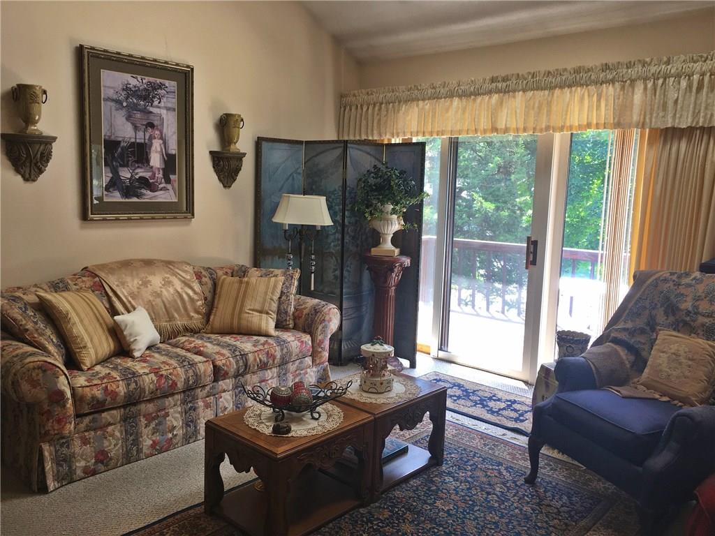 8 Acorn Ct Unit E5 South Kingstown Lila Delman