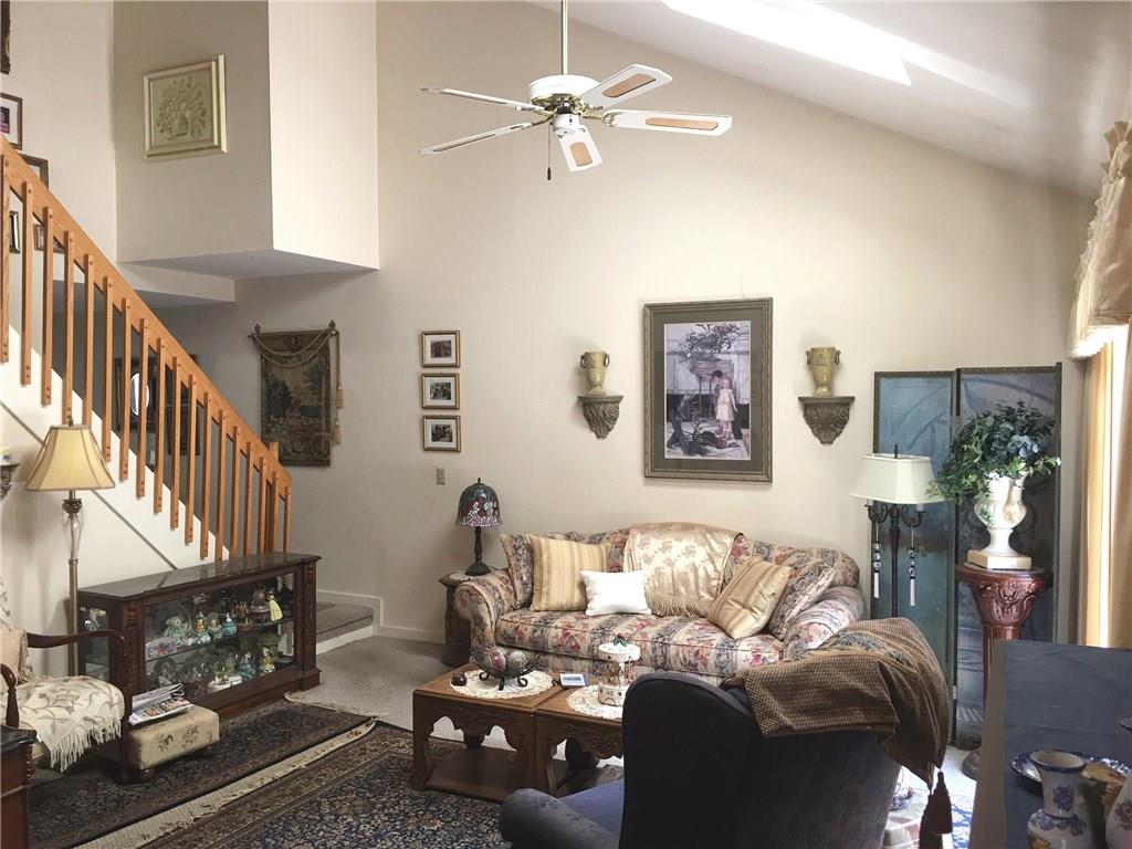 8 Acorn Ct Unit E5 South Kingstown Lila Delman