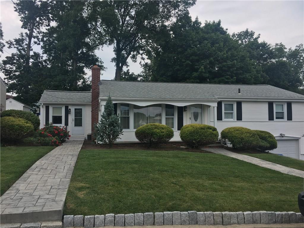 33 Scenic Drive, Cranston