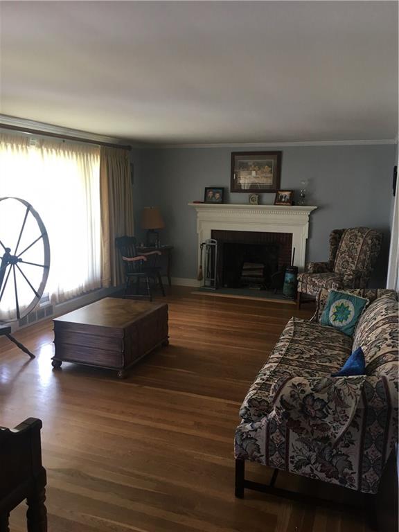 33 Scenic Drive, Cranston
