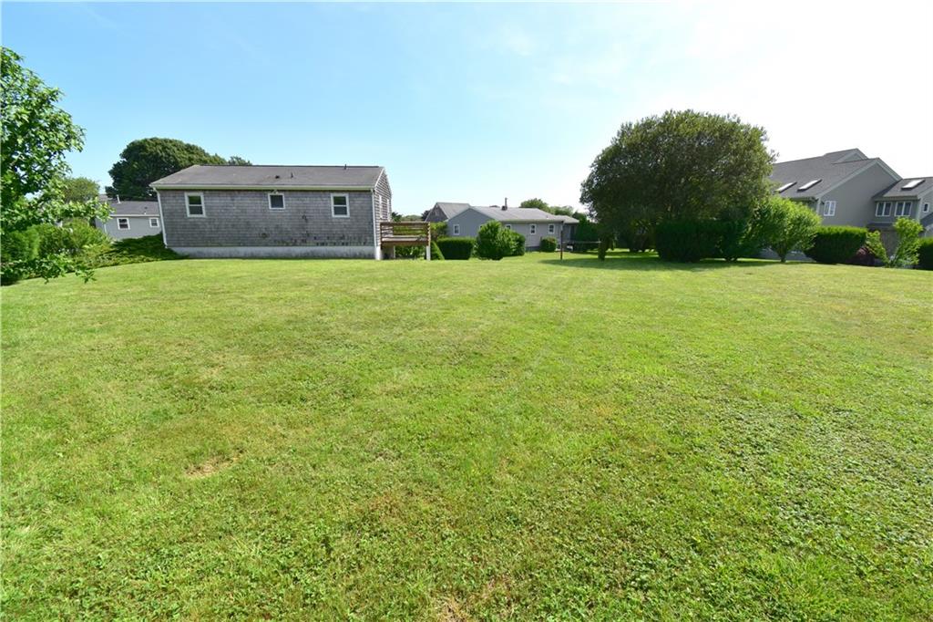 17 Spruce Avenue, Narragansett, RI 02882 MLS 1229824 Lila Delman