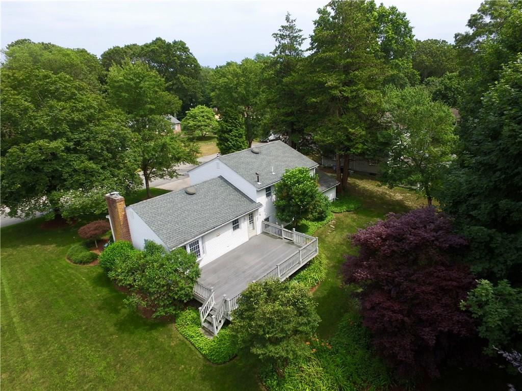 106 Briarbrook Drive, North Kingstown