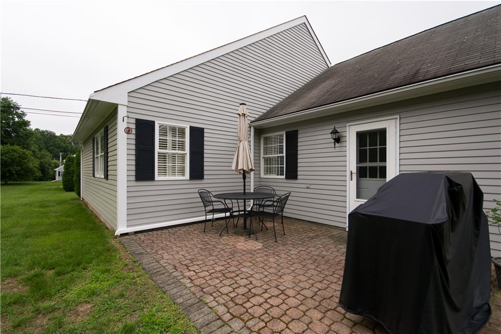 720 Putnam Pike, Unit301, Smithfield, RI 02828 MLS 1230670 Lila