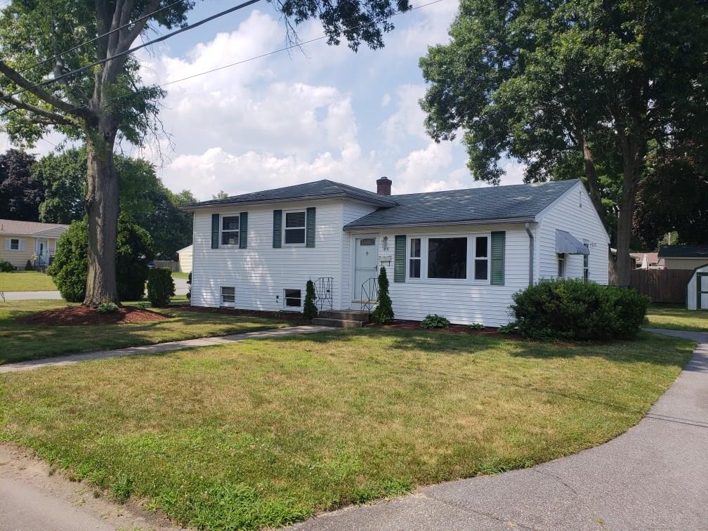 45 Carnation Drive, Warwick, RI 02886 MLS 1230991 Lila Delman