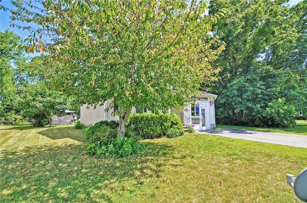 588 Arcade Avenue, Seekonk, MA 02771 MLS 1232097 Lila Delman