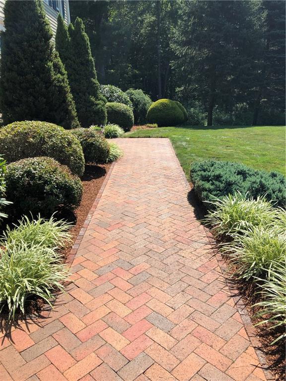 28 Valley View Drive, Smithfield
