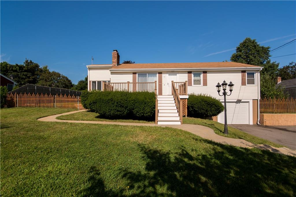 62 Viking Drive, Portsmouth, RI 02871 MLS 1233092 Lila Delman