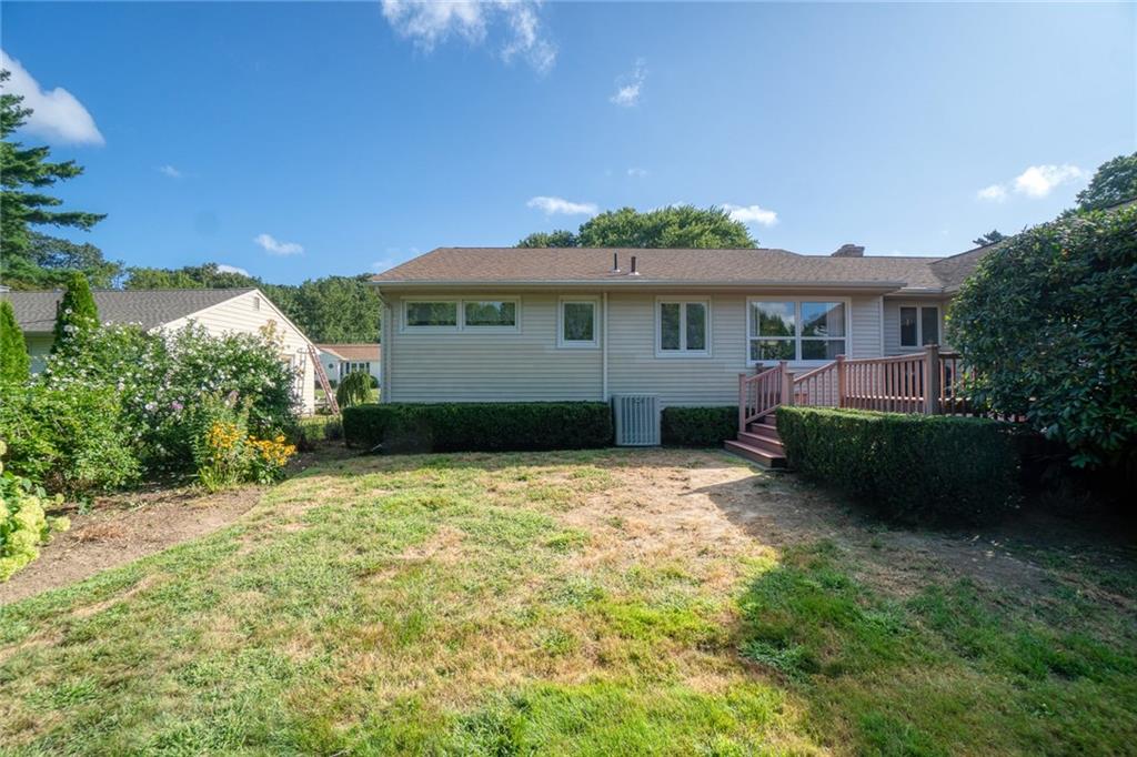 33 Baldwin Orchard Drive, Cranston