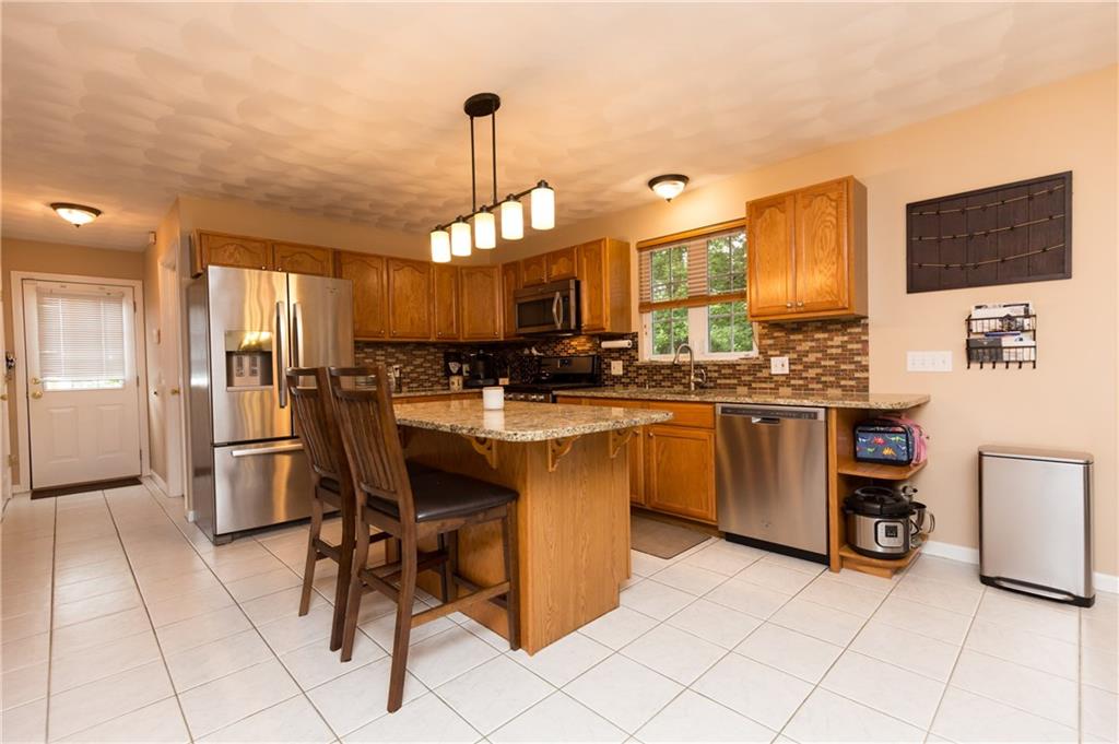 28 Tanglewood Lane, North Providence, RI 02904 MLS 1233494 Lila Delman