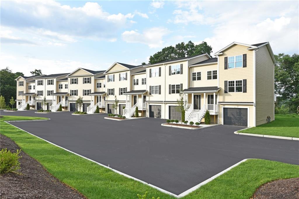 3800 Post Road, Unit9, Warwick, RI 02886 MLS 1233977 Lila Delman