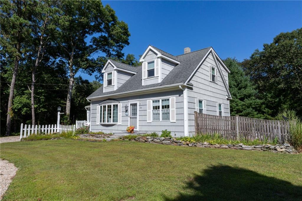 324 Mautucket Road, South Kingstown