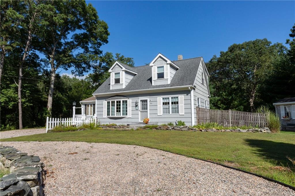 324 Mautucket Road, South Kingstown