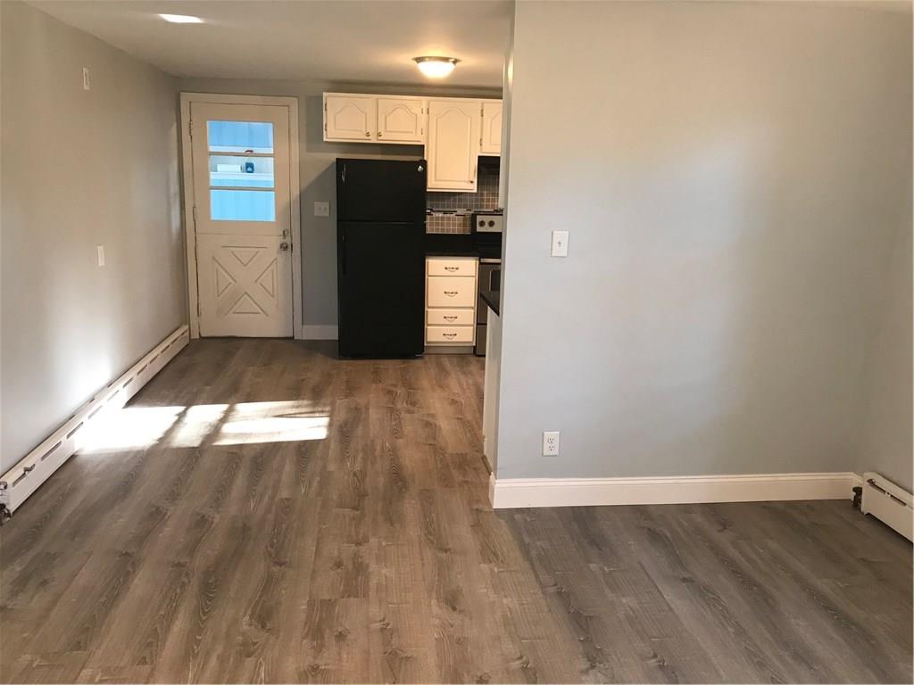 123 Glendale Drive, West Warwick