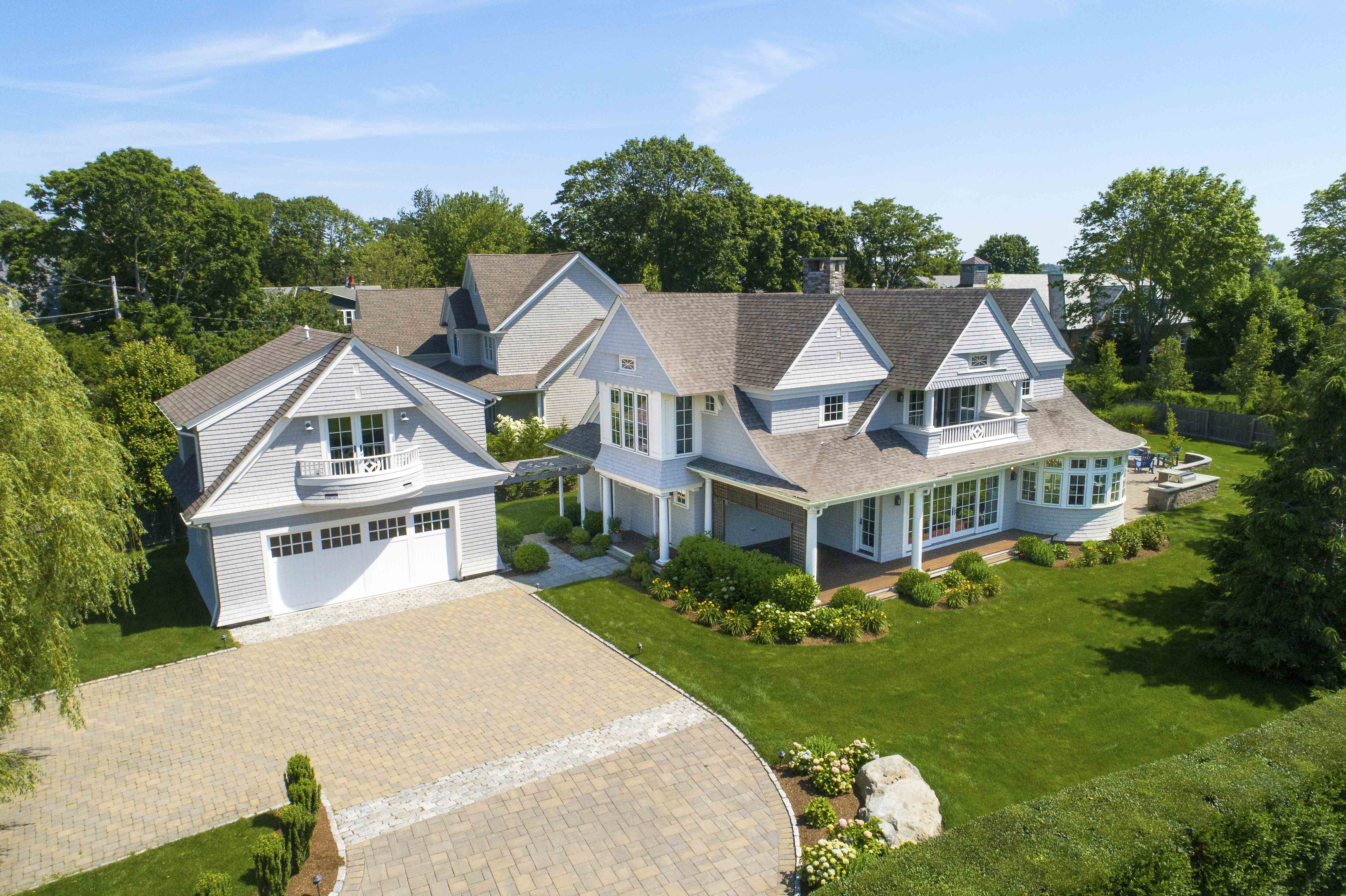 FAXON GREEN COLONIAL SELLS FOR $2.6M, MARKING ONE OF THE TOP THREE RESIDENTIAL SALES  IN NEWPORT YEAR-TO-DATE*