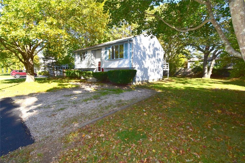 11 Wayland Trail, Narragansett, RI 02882 MLS 1239778 Lila Delman