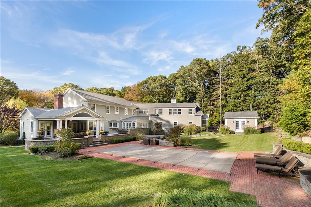 69 Hillcrest Drive, North Kingstown