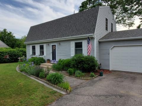 11 Misty River Terrace, Narragansett