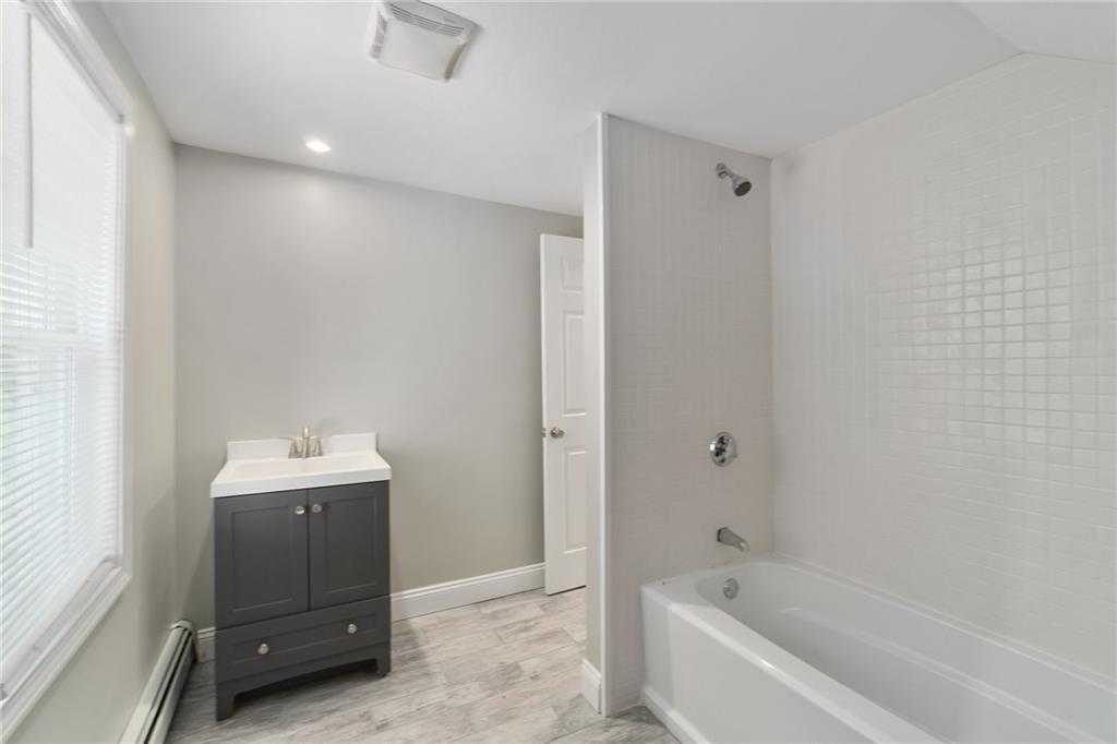 41 Coggeshall Street, Providence, RI 02908 MLS 1241332 Lila Delman