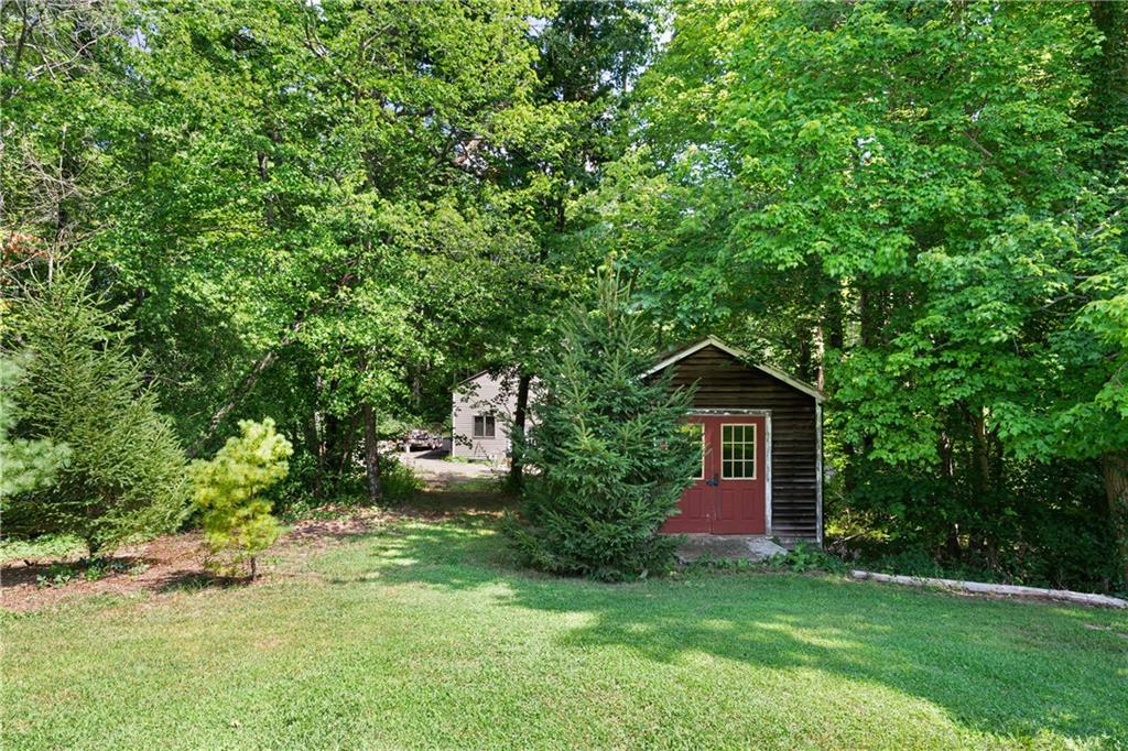 179 Little Pond County Road, Cumberland