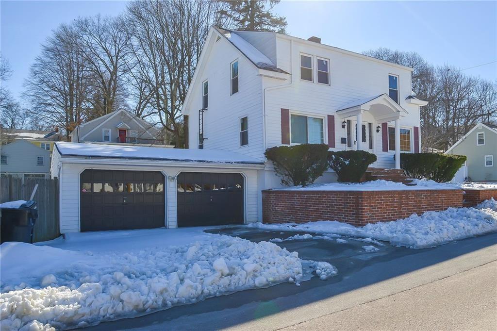 81 Harbour AV, Unit2 West Warwick, Rhode Island 02893 Lila Delman