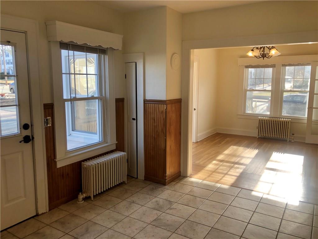 60 Oak Street, Westerly, RI 02891 MLS 1244068 Lila Delman