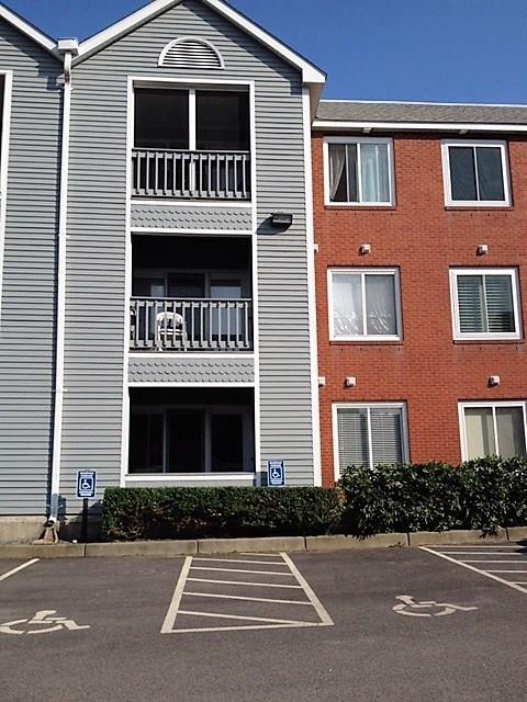 1800 Douglas Avenue, Unit#103, North Providence