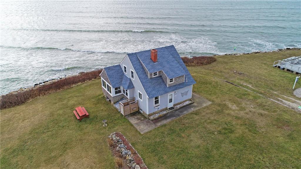 332 Brayton Point Road, Westport