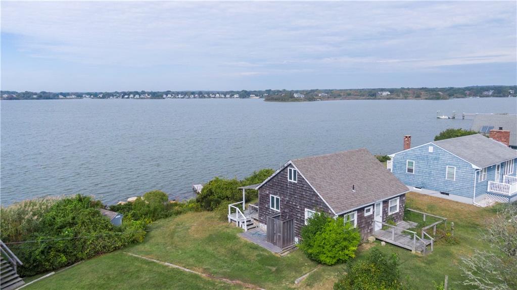 311 Twin Peninsula Avenue, South Kingstown