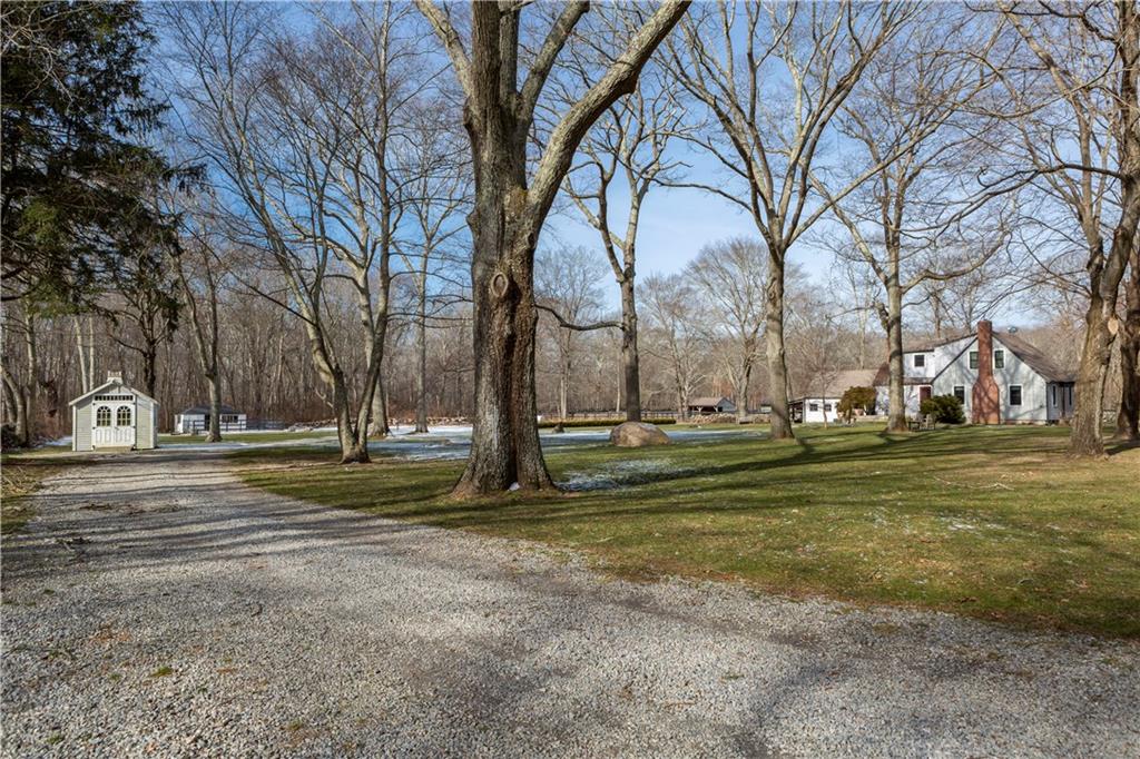 115 Al Harvey Road, Stonington