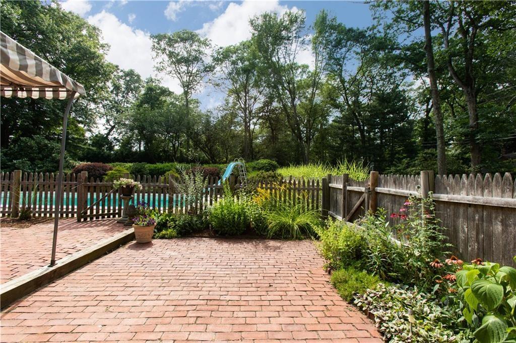 521 Love Lane, Warwick, RI 02886 MLS 1246681 Lila Delman