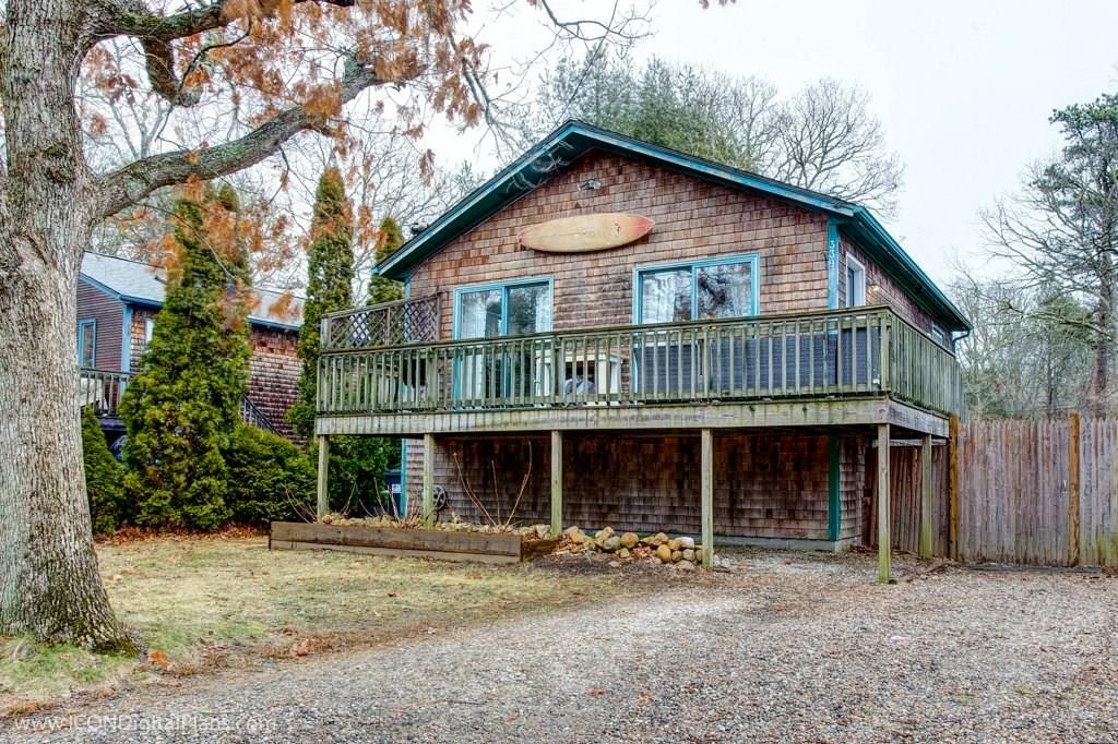 339 Holly Road, South Kingstown, RI 02879 MLS 1247217 Lila Delman