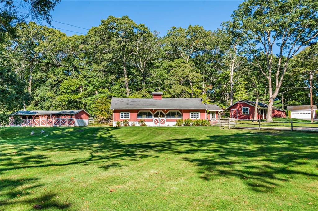 527 Ministerial Road, South Kingstown