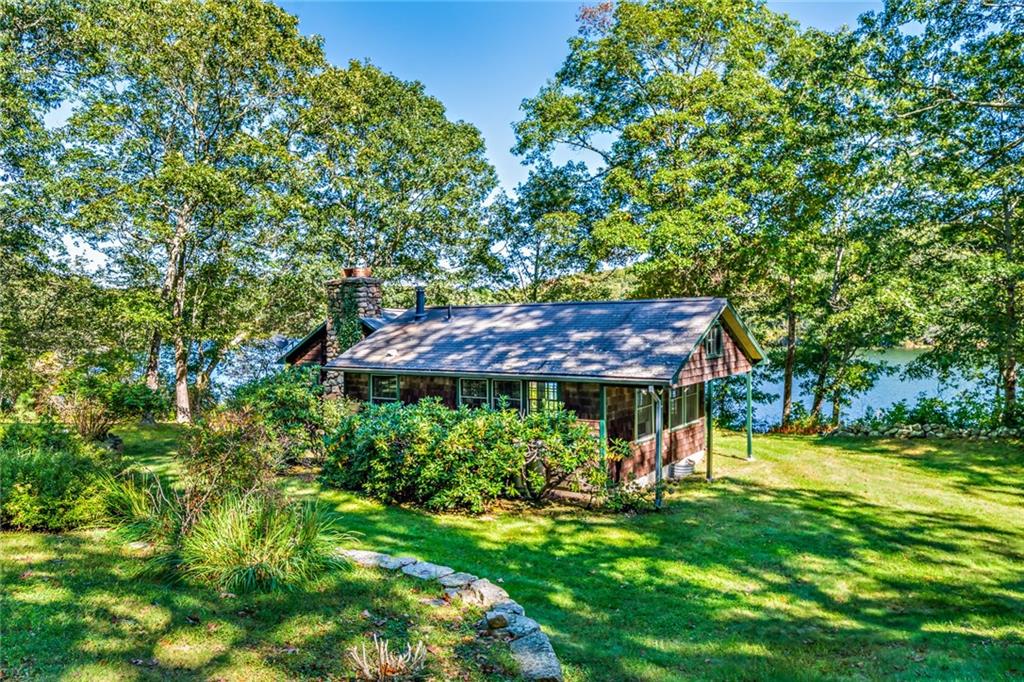 527 Ministerial Road, South Kingstown