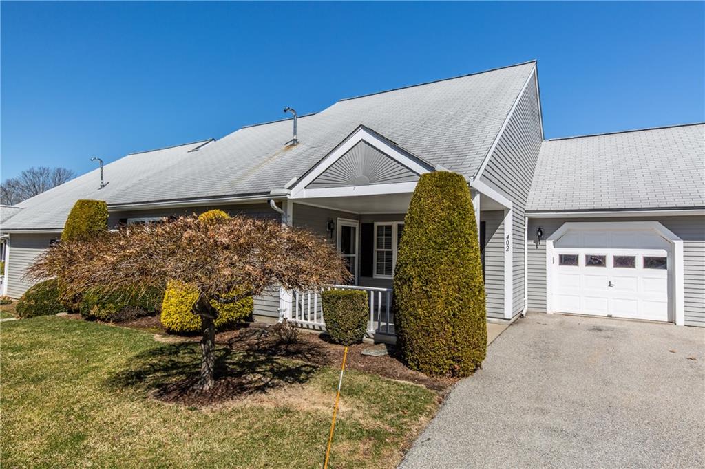 720 Putnam Pike, Unit402, Smithfield, RI 02828 MLS 1249869 Lila