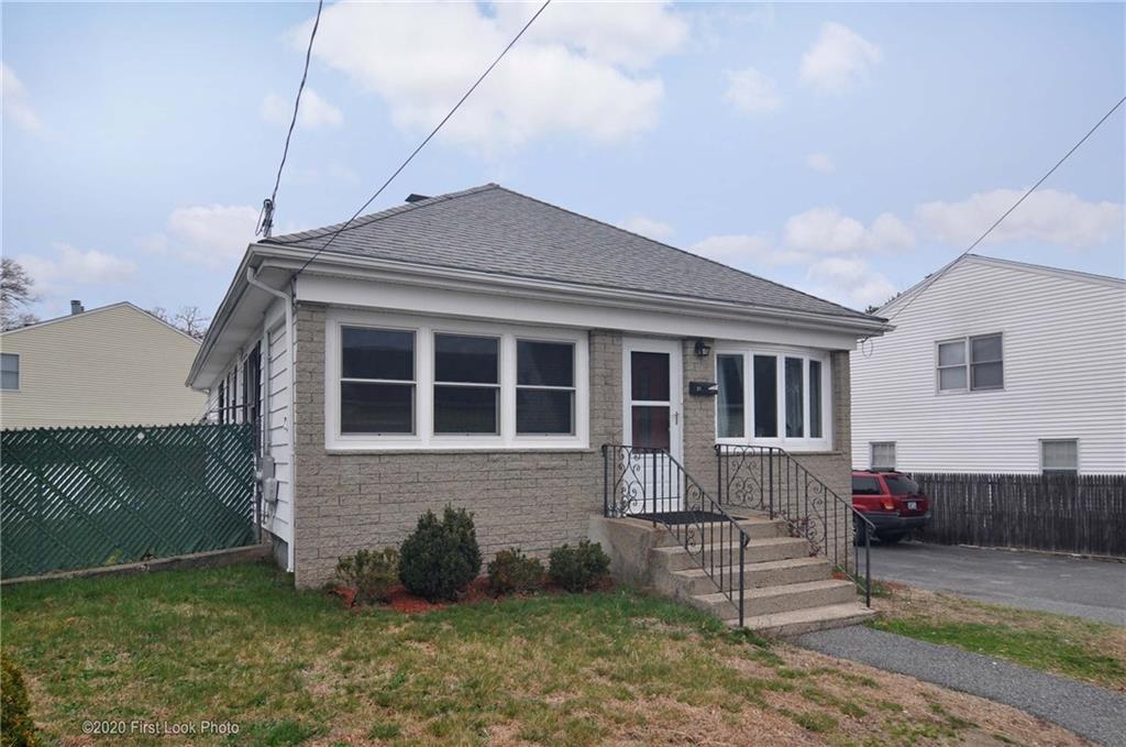 27 Intervale Avenue, North Providence, RI 02911 MLS 1250303 Lila