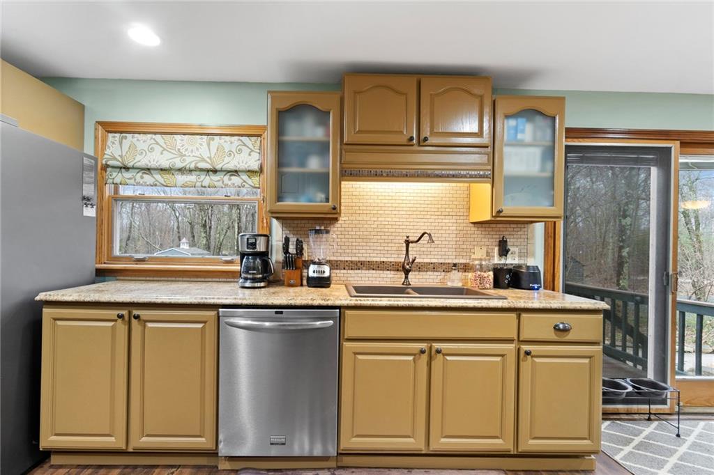 623 Rocky Hill Road, Scituate, RI 02857 MLS 1250932 Lila Delman